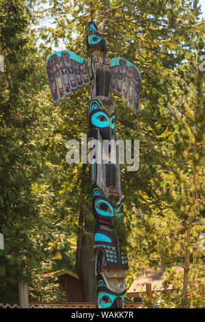 Totem pole in Tillicum Village on Blake Island (birthplace of Chief Seattle), Seattle, Washington State, USA (Editorial Use Only) Stock Photo