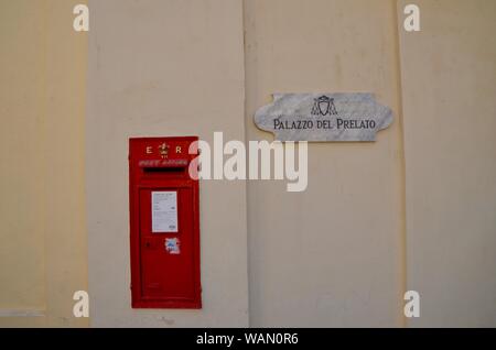 rabat/mdina wall set red post box malta Stock Photo