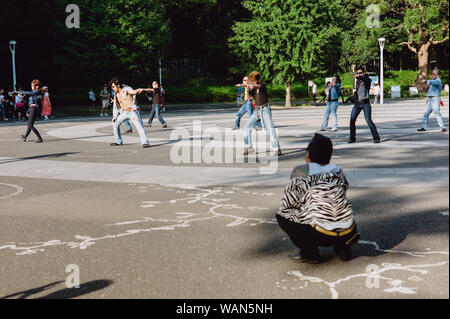 Tokyo, Japan. 11th Aug, 2019. Japanese rockabilly dancers in Yoyogi park. (Photo by Daniele Baldi/Pacific Press) Credit: Pacific Press Agency/Alamy Live News Stock Photo