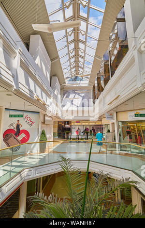 Northampton shopping centre Stock Photo: 73385634 - Alamy