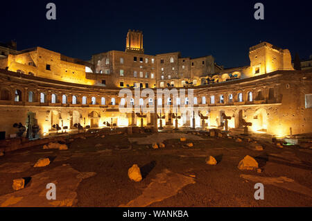 Trajan's Markets and Tower of the Militia (Torre delle Milizie) at night, Imperial Forums, Rome, Lazio, Italy Stock Photo