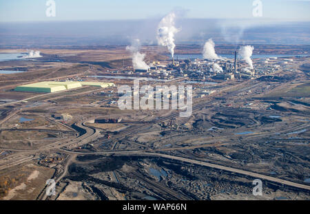 Aerial photo of Syncrude oil sands operations north of Fort McMurray, Alberta. Stock Photo