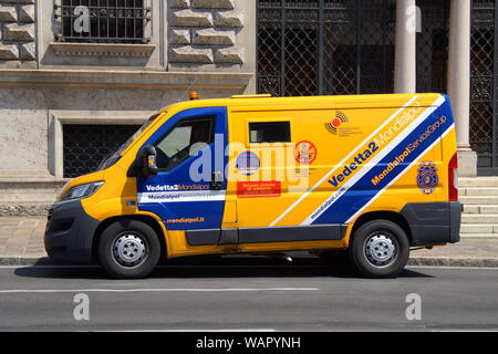 Bergamo, Lombardije, Italy - August 17, 2017: Vedetta 2 Mondialpol Service Group Armored Truck parked by the side of the road in the city of Bergamo. Stock Photo