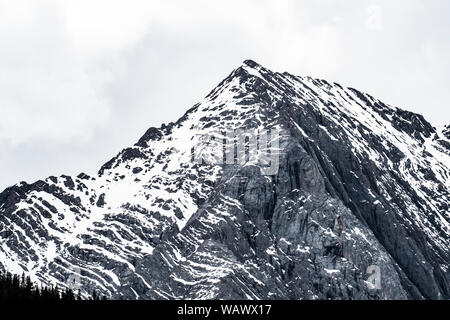 Mountain peak at Rawson Lake in the Canadian Rockies in Alberta Stock Photo