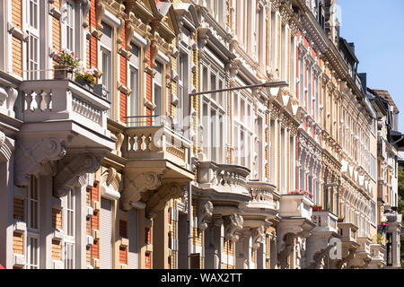 houses on Oppenhoffallee in the Frankenberg quarter, Aachen, North Rhine-Westphalia, Germany.  Gruenderzeithaeuser an der Oppenhoffallee im Frankenber Stock Photo