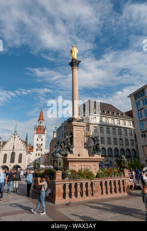 Mariensäule (St Mary's Column) in Marienplatz, Munich, Bavaria, Germany. Stock Photo