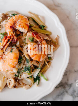 Stir fry glass noodle with shrimp, mushroom   and vegetable - Asian home cooking cuisine Stock Photo