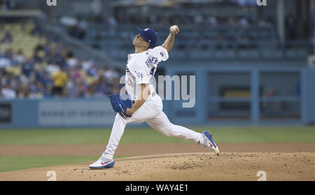 Los Angeles, CALIFORNIA, USA. 21st Aug, 2019. LOS ANGELES, CALIFORNIA - AUGUST 21: Walker Buehler #21 of the Los Angeles Dodgers pitches against the Toronto Blue Jays during the game at Dodger Stadium on August 21, 2019 in Los Angeles, California. Los Angeles Dodgers won the game 2-1 in the 10 inning.Armando Arorizo Credit: Armando Arorizo/Prensa Internacional/ZUMA Wire/Alamy Live News Stock Photo