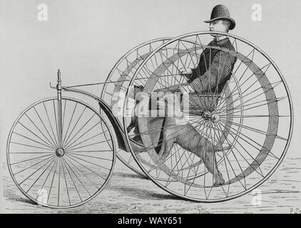 The 'Cynophere', or dog-powered velocipede. It was invented by the French mechanic M. Huret and patented on December 14, 1875. It consisted of a three-wheeled vehicle, a kind of tricycle, weighing 80 kilograms and was moved by two dogs placed on the inner wheels simulating walk . It reached a speed of 10 kilometers per hour. Two vehicles were presented at the Universal Exhibition at Philadelphia (Pennsylvania, United States) in 1876. Engraving. La Ilustracion Española y Americana, June 15, 1876. Stock Photo