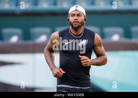 Baltimore Ravens wide receiver DeSean Jackson (15) warms up before an NFL  football game against the Jacksonville Jaguars, Sunday, Nov. 27, 2022, in  Jacksonville, Fla. (AP Photo/Gary McCullough Stock Photo - Alamy