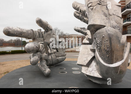 Handshake sculpture by Gunther Stilling in Newport News VA Stock Photo