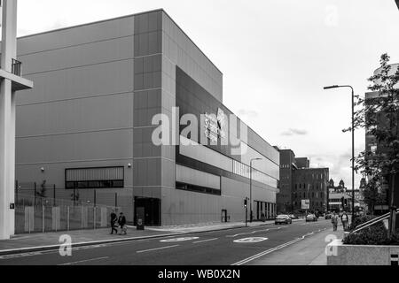 Glasgow, Scotland, UK - June 22, 2019: Impressive modern architecture lookingThistle Street Glasgow to the University of Strathclyde buildings in the Stock Photo