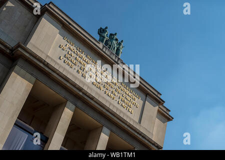 PARIS, FRANCE - AUGUST 03, 2018:  Inscription sign above the Musée national de la Marine (National Navy Museum) Maritime museum in the Palais de Chail Stock Photo