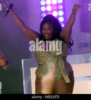 New York, USA. 23rd Aug, 2019. August 23, 2019 Lizzo perform at Today Show Concert Series at Rock Plaza in New York. Credit: MediaPunch Inc/Alamy Live News Stock Photo
