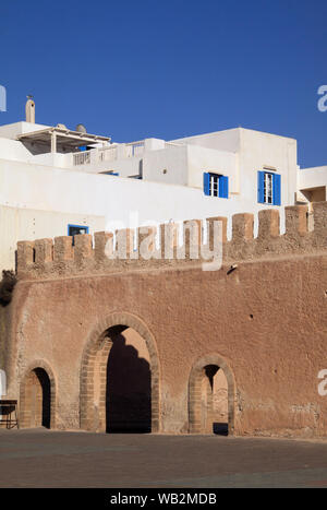 Morocco Marrakesh district, Essaouira UNESCO World Heritage Site - fortified city walls and whitewashed buildings in the historical medina. Stock Photo