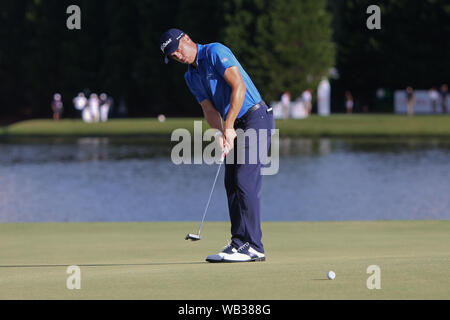 Atlanta, Georgia, USA. 23rd Aug, 2019. Justin Thomas putts the 15th green during the second round of the 2019 TOUR Championship at East Lake Golf Club. Credit: Debby Wong/ZUMA Wire/Alamy Live News Stock Photo