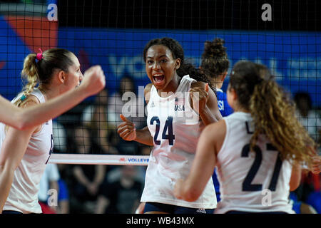 CHIAKA OGBOGU during Nations League Women - United States Vs Italy, Conegliano, Italy, 29 May 2019, Volleyball Italian Volleyball National Team Stock Photo