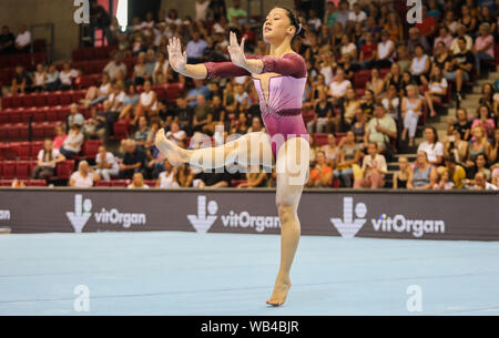 Stuttgart, Germany. 24th Aug, 2019. Gymnastics: 1st World Cup qualification, women in the Scharrena Stuttgart. Kim Bui's on the floor. Credit: Christoph Schmidt/dpa/Alamy Live News Stock Photo