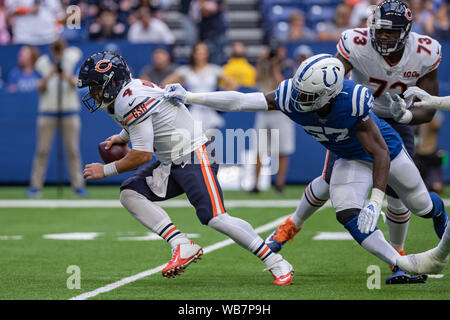 San Francisco 49ers defensive end Kemoko Turay (53) and Houston Texans  defensive end Michael Dwumfour (98) after the NFL game between the San  Francisc Stock Photo - Alamy