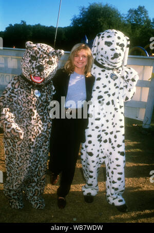 Malibu, California, USA 6th November 1994 Actress Courtney Thorne-Smith attends the Benefit for Best Friends Animal Sanctuary on November 6, 1994 at Saddlebrook Ranch in Malibu, California, USA. Photo by Barry King/Alamy Stock Photo Stock Photo