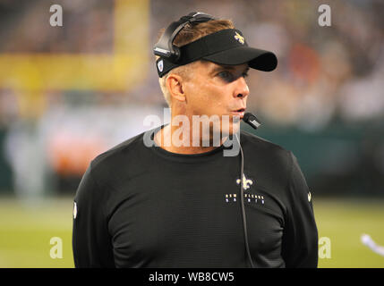 East Rutherford, NJ, USA. 24th August, 2019. New Orleans Saints Head Coach SEAN PAYTON during the game against the New York Jets. The game was played at Met Life Stadium, East Rutherford, NJ. (Credit Image: © Bennett CohenZUMA Wire) Credit: ZUMA Press, Inc./Alamy Live News Stock Photo