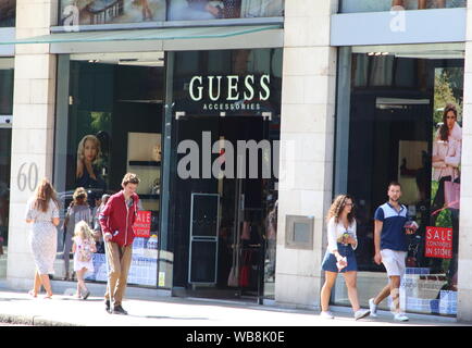 Guess hotsell france sale