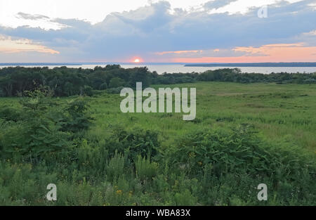 Beautiful seashore landscape in Newport, Rhode Island on sunset Stock Photo