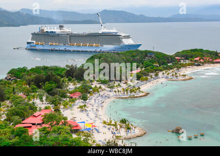 Caribbean cruise ship - Royal Caribbean Anthem of the Seas in port in Labadee Haiti - cruise ship port - cruise ship holiday - cruise ship vacation Stock Photo