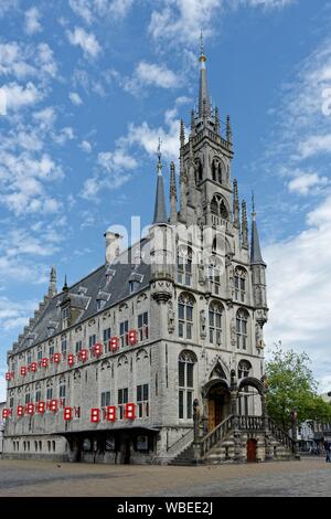 Gothic town hall, stadhuis at the market square, Gouda, Zuid-Holland, Netherlands Stock Photo
