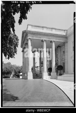 GENERAL VIEW OF WEST SIDE OF PORTICO; English: 17. GENERAL VIEW OF WEST SIDE OF PORTICO HABS DC,WASH,134-17 Stock Photo