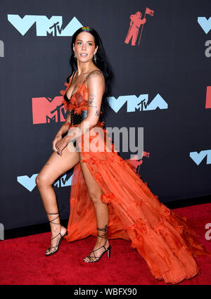 Halsey attending the MTV Video Music Awards 2019 held at the Prudential Center in Newark, New Jersey. Stock Photo