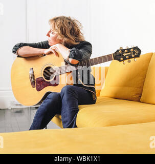 Martha Wainwright photographed on 17th May 2006. Primrose Hill, London, England, United Kingdom. Stock Photo