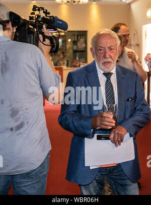 Berlin, Germany. 27th Aug, 2019. Dieter Hallervorden, director of the Schlosspark-Theater in Steglitz, presents the programme for the 2019/20 season at a press event. Credit: Paul Zinken/dpa/Alamy Live News Stock Photo