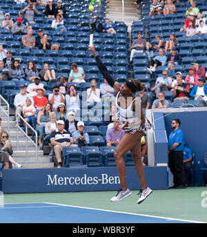 New York, USA. 27th Aug, 2019. Venus Williams (USA) serves during round 1 of US Open Tennis Championship against Saisai Zheng (China) at Billie Jean King National Tennis Center (Photo by Lev Radin/Pacific Press) Credit: Pacific Press Agency/Alamy Live News