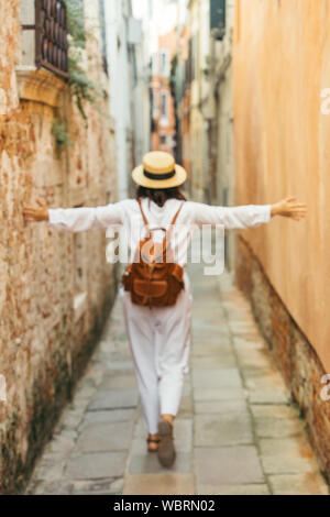 woman, hat, brunette, straw hat, small smile, contented, satisfied ...