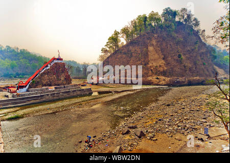 Garjiya Devi Temple on the banks of the Kosi River at the Garjiya village near Ramnagar, Uttarakhand, India Stock Photo