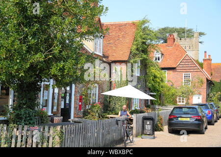 Typical cottages in Hambleden village, which has been used as a backdrop for several TV series like Midsummer murders in Buckinghamshire, UK Stock Photo