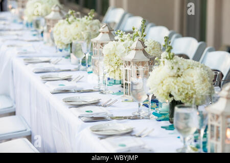 table set up for outdoor wedding reception Stock Photo