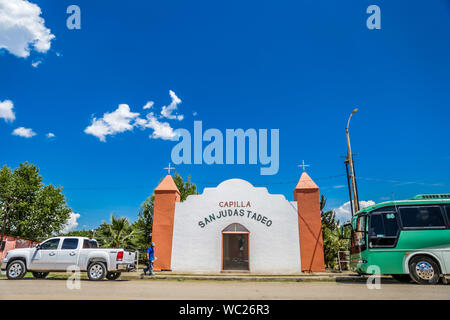 Chapel of San Judas Tadeo. daily life in the town of Esqueda, Sonora, Mexico. The community was founded in 1900 as a railway station by the leader of the revolutionary movement, Enrique Esqueda Orosco. Esqueda is a town in the Borders municipality located in the north of the Mexican state of Sonora, in the Sierra Madre Occidental region. (© Photo: LuisGutierrez / NortePhoto.com) Capilla de San Judas Tadeo.  vida cotidiana en el pueblo de Esqueda, Sonora, Mexico. La comunidad fue fundado en el año de 1900 como una estación de ferrocarril por el caudillo del movimiento revolucionario, Enrique Es Stock Photo