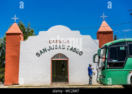 Chapel of San Judas Tadeo. daily life in the town of Esqueda, Sonora, Mexico. The community was founded in 1900 as a railway station by the leader of the revolutionary movement, Enrique Esqueda Orosco. Esqueda is a town in the Borders municipality located in the north of the Mexican state of Sonora, in the Sierra Madre Occidental region. (© Photo: LuisGutierrez / NortePhoto.com) Capilla de San Judas Tadeo.  vida cotidiana en el pueblo de Esqueda, Sonora, Mexico. La comunidad fue fundado en el año de 1900 como una estación de ferrocarril por el caudillo del movimiento revolucionario, Enrique Es Stock Photo