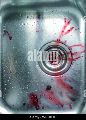 blood in sink Stock Photo - Alamy