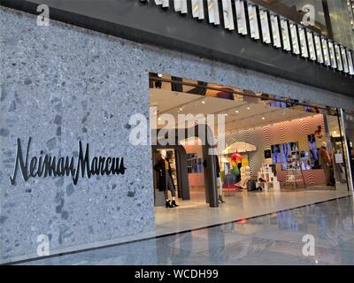 Interiors of the Neiman Marcus First Manhattan Store at the Shops at Hudson  Yards Shopping Mall Editorial Stock Image - Image of department, covid:  181986539