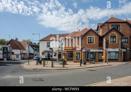 Shops in the centre of the village of Twyford in Berkshire, UK Stock ...