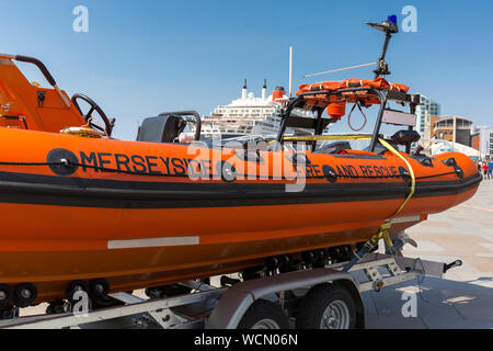 Merseyside Fire and rescue craft. Liverpool Mersey river England UK Stock Photo