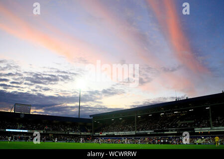 London, UK. 28th Aug, 2019. a General view of the action during the game. Carabao Cup, EFL Cup 2nd round match, Queens Park Rangers v Portsmouth at The Kiyan Prince Foundation Stadium, Loftus Road in London on Wednesday 28th August 2019. this image may only be used for Editorial purposes. Editorial use only, license required for commercial use. No use in betting, games or a single club/league/player publications. pic by Steffan Bowen/Andrew Orchard sports photography/Alamy Live news Credit: Andrew Orchard sports photography/Alamy Live News Stock Photo