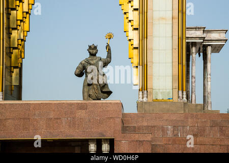 Monument to Ismail Somoni in the Tajik capital Dushanbe. The somoni, the currency of Tajikistan, is also named after the commander. Dushanbe, Tajikistan Stock Photo