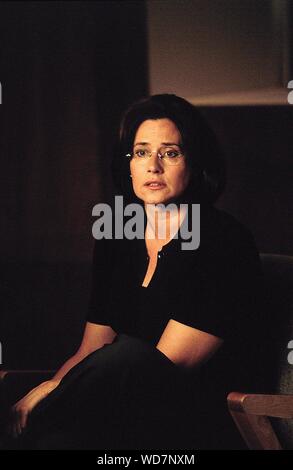 Nov. 05, 1998 - THE SOPRANOS. .LORRAINE BRACCO (Credit Image: © HBO