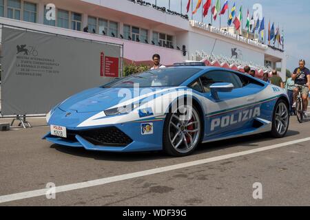 Venice, Italy. 29th Aug 2019. Italian police Lamborghini seen during the 76th Venice Film Festival at Palazzo del Cinema on the Lido in Venice, Italy, on 29 August 2019. | usage worldwide Credit: dpa picture alliance/Alamy Live News Stock Photo