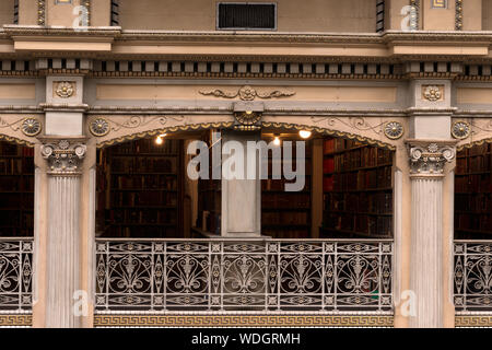 George Peabody Library, formerly the Library of the Peabody Institute of the City of Baltimore, is part of the Johns Hopkins Sheridan Libraries. Baltimore, Maryland Stock Photo