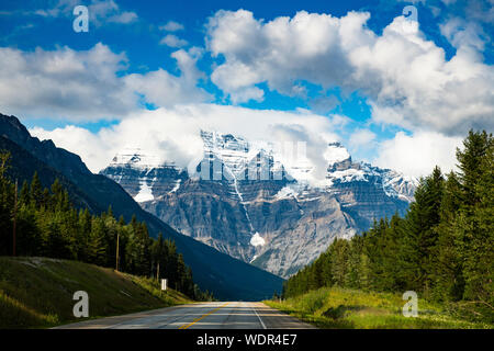 Scenic view of Mount Robson summit on Yellowhead Highway in British Columbia, Canada Stock Photo